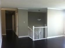 House with extra large garage for rent - Photo 2