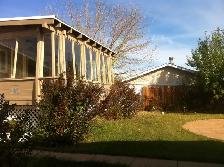 House with extra large garage for rent - Photo 9