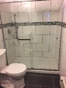 Two Bedroom Apartment-Modern-Dishwasher-Porch-East End - Photo 7
