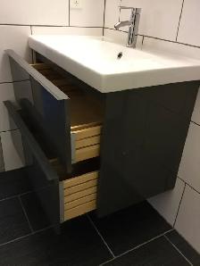 Two Bedroom Apartment-Modern-Dishwasher-Porch-East End - Photo 10