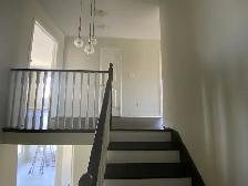 Bright corner townhouse in Richmond hill - Photo 5