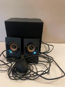 LIKE NEW - Logitech Z533 2.1 Speaker System with Subwoofer - Min - Photo 2