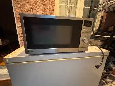NN-SD68LS Panasonic Microwave