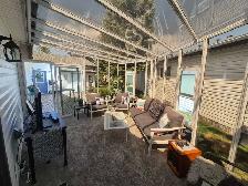 Sunroom Construction laborer