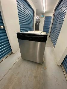 FRIDGDAIRE STAINLESS STEEL DISHWASHER - Photo 2