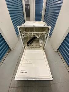 FRIDGDAIRE STAINLESS STEEL DISHWASHER - Photo 10