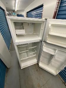 KENMORE WHITE TOP FREEZER REFRIGERATOR - Photo 5