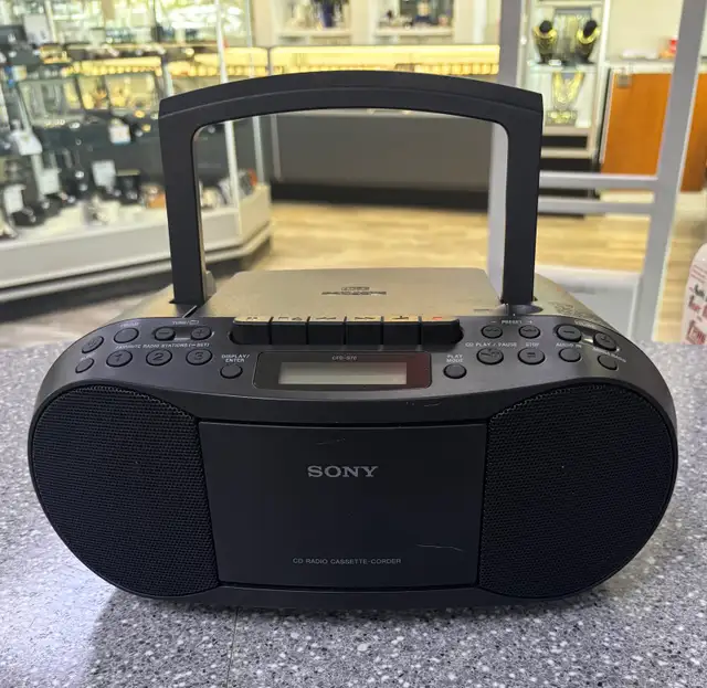 Sony CD/Radio and Cassette Recorder