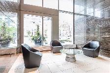 Stunning 1BDR Condo - Balcony, Parking, Locker - Downtown TO - Photo 11