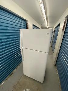 KENMORE SLIGHTLY USED REFRIGERATOR - Photo 3
