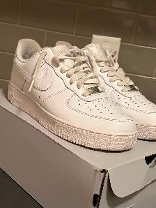 Nike Airforce 1’s - Photo 7