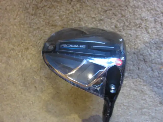 NEW X-STIFF CALLAWAY ROGUE DRIVER   H/C