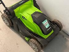 Greenworks 17-inch Corded Lawn Dethatcher - Photo 2