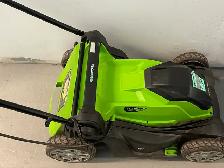 Greenworks 17-inch Corded Lawn Dethatcher - Photo 5