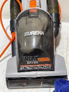 Eureka Work Zone Auto Vac - Photo 4