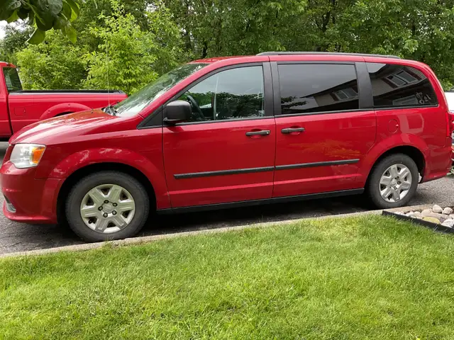 Dodge Gran Caravan 2013