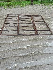 custom steel fencing - Photo 3