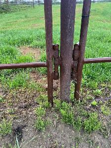 custom steel fencing - Photo 8