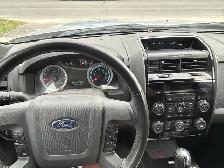 2011 Ford Escape 3.0L V6 - Photo 6