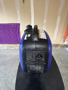 Yamaha EF2000is Generator/Inverter - Photo 3
