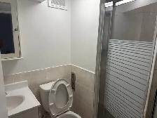 Downtown Toronto 2B Basement Suite - Photo 2