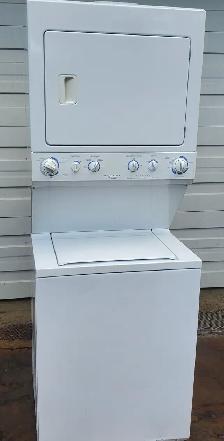 Frigidaire Stackable W/D - Very Good Condition - Heavy Duty - Photo 3