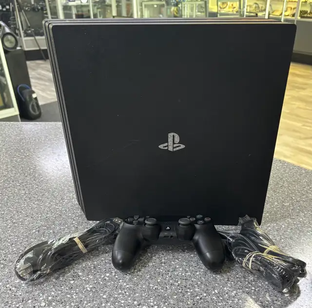 PS4 PRO 1TB System w Black Controller