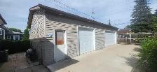 Garage for Rent