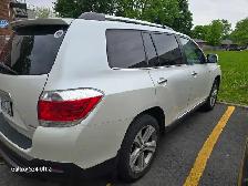 2012 Toyota Highlander Limited AWD | 7-Seater | Leather - Photo 3