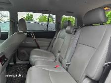 2012 Toyota Highlander Limited AWD | 7-Seater | Leather - Photo 6