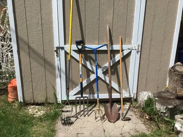 Yard Garden tools