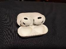 Apple AirPods 3rd Generation - Photo 4