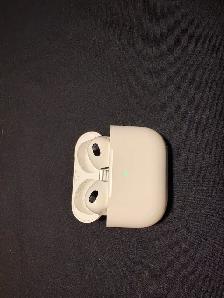 Apple AirPods 3rd Generation - Photo 7