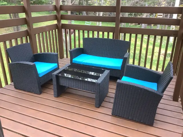 FOR SALE. Patio Set