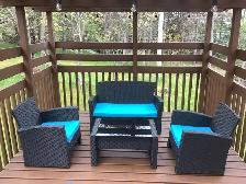 FOR SALE. Patio Set - Photo 2