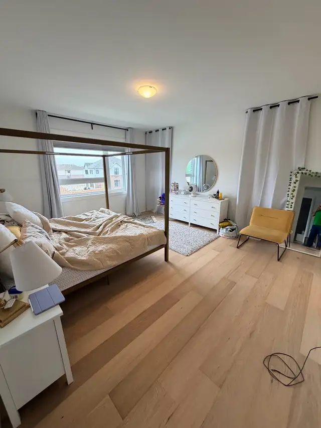 Private Room for Rent in Barrie South