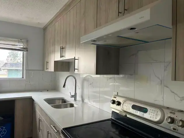 Big Room on Main floor in Marlborough near C-train