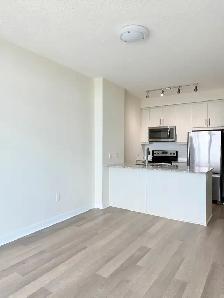 LUXURY CONDO FOR RENT – GRAND PARK 2, MISSISSAUGA - Photo 4