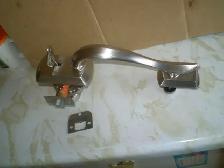 ELEGANT WEISER ENTRANCE DOOR LATCH SET-NO DEADBOLT $25