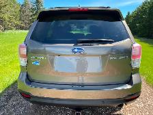 2018 Subaru Forester 2.5i Limited with EyeSight & One Owner - Photo 3