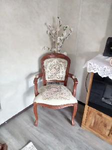 Accent chair