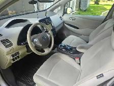 2012 Nissan Leaf SL (Full Electric) - Photo 5