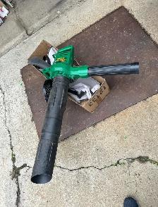 ONE GOOD WORKING WEED EATER VAC/BLOWER