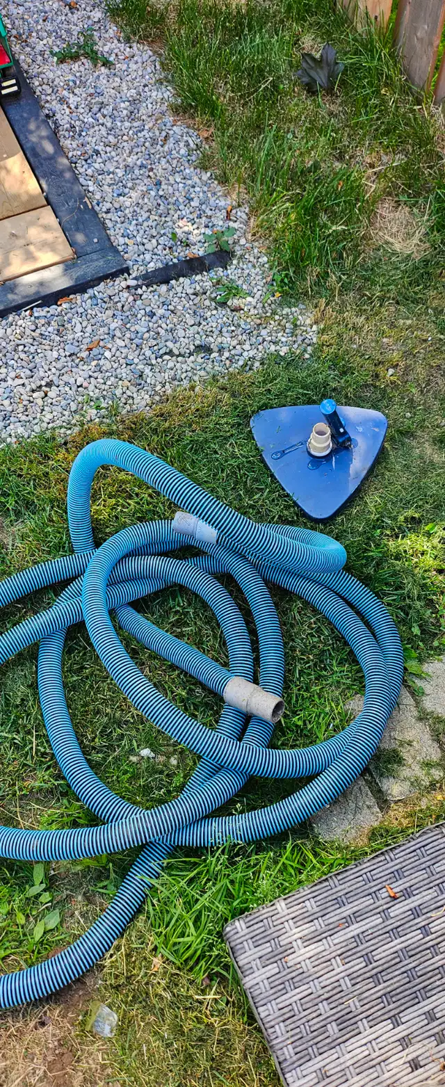 Pool Vacuum Head and Hose