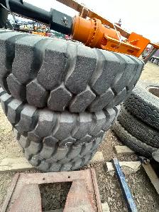 Good Year 14.00 R25 Tires Each - Photo 8
