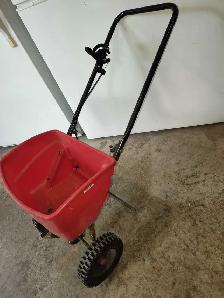 40obo fertilizer spreader - Photo 2