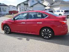 2016 Nissan Sentra SR.