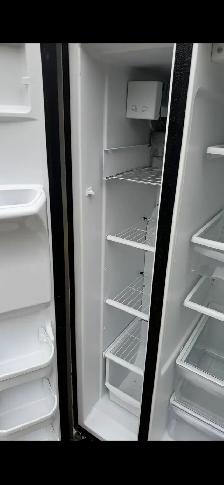 Stainless Kenmore fridge - Photo 4