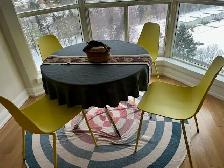 Svelti Dining Chairs