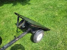 John Deere Sabre Lawn Tractor - Photo 7